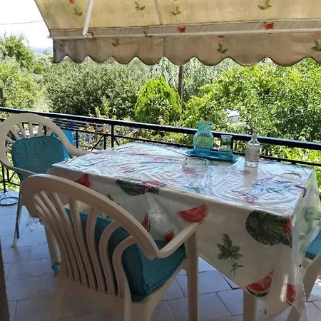 Lefkada Classic Two Bedroom Nikiana