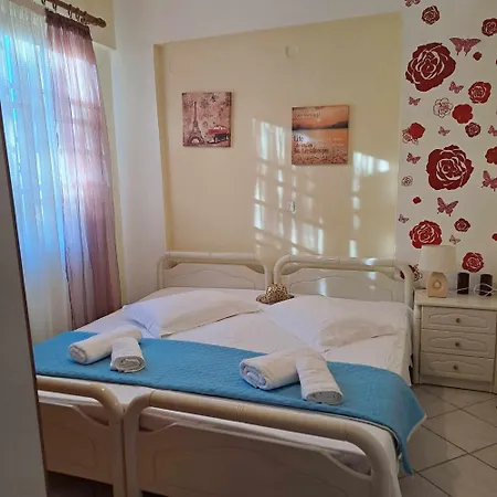 Lefkada Classic Two Bedroom Apartment *