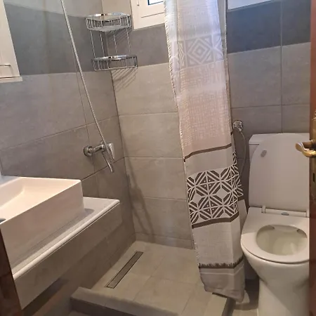 Lefkada Classic Two Bedroom Daire *